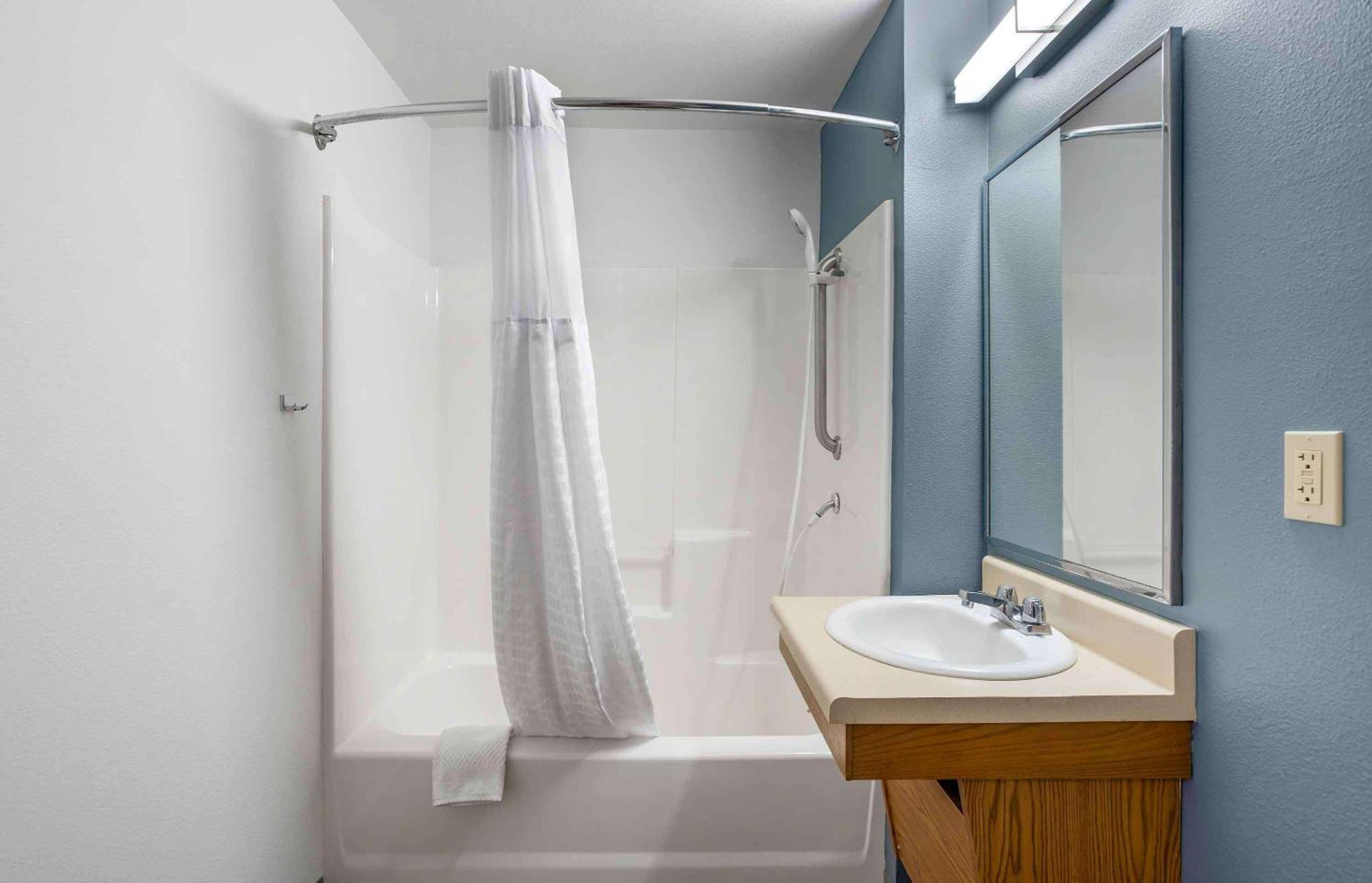 Extended Stay America Select Suites - Tallahassee - East Экстерьер фото